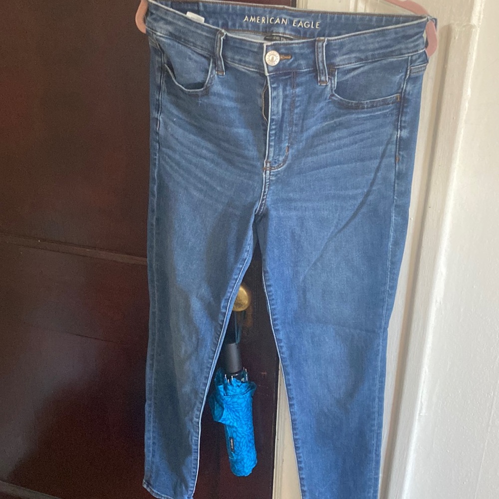 Good condition American Eagle jeans